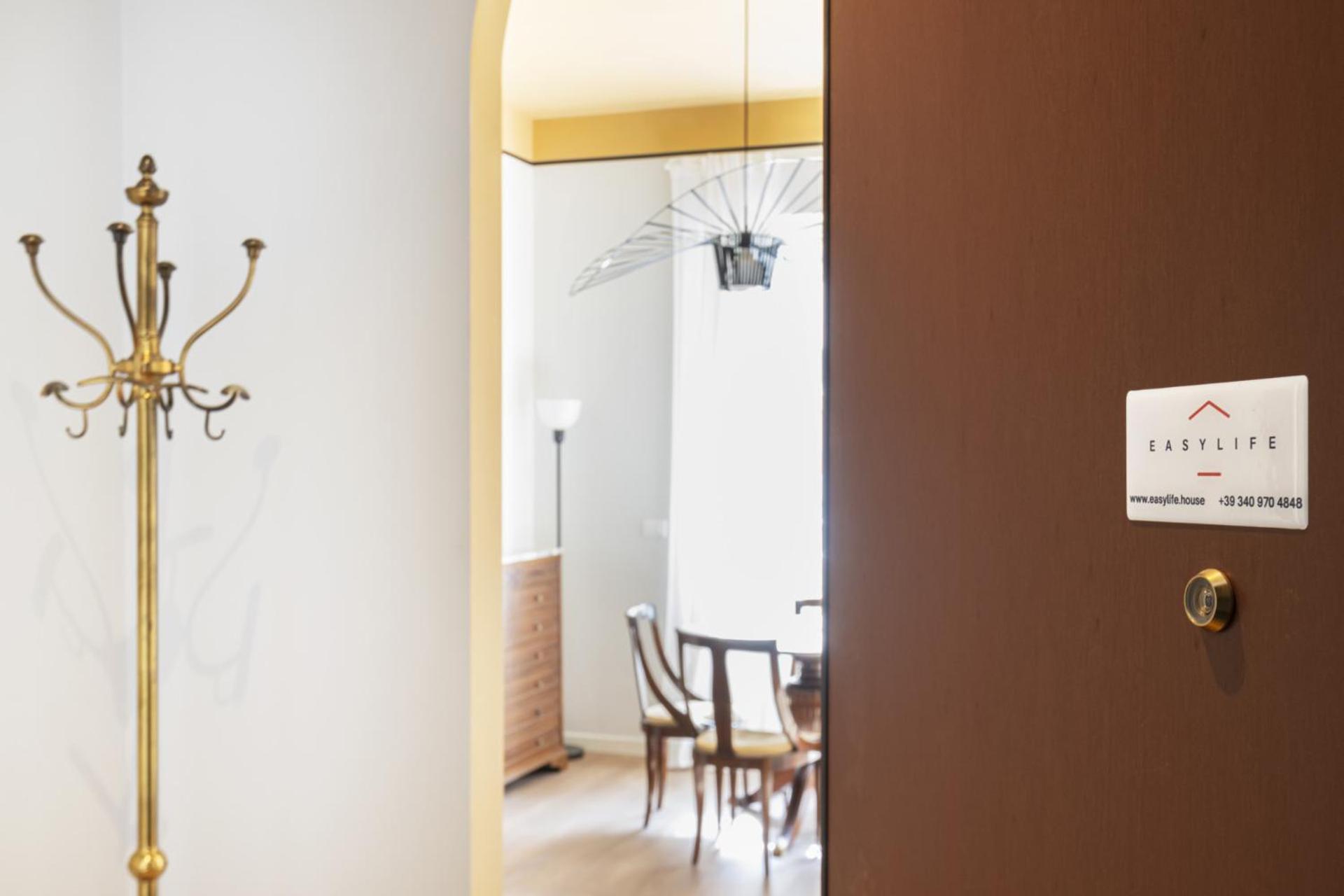 Апартаменты Easylife - Luminosa Dimora In Sant'Ambrogio Милан Экстерьер фото